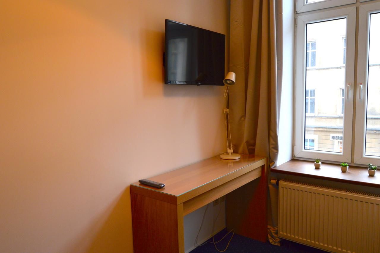 Отель Ozonowane Apartamenty Next to Galeria Katowice Катовице-20